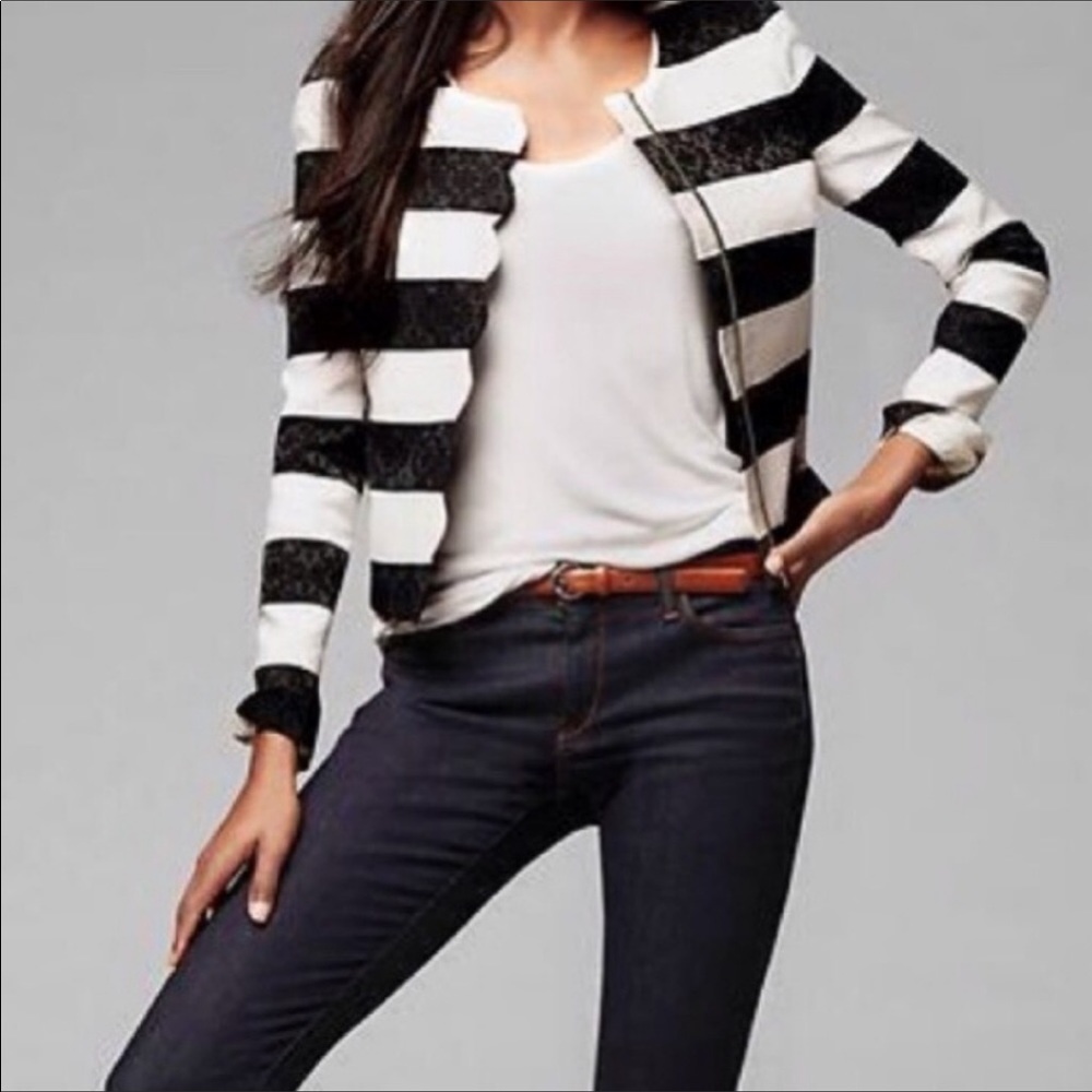 🌹👠 Banana Republic Scalloped Parisian Jacket🌹👠